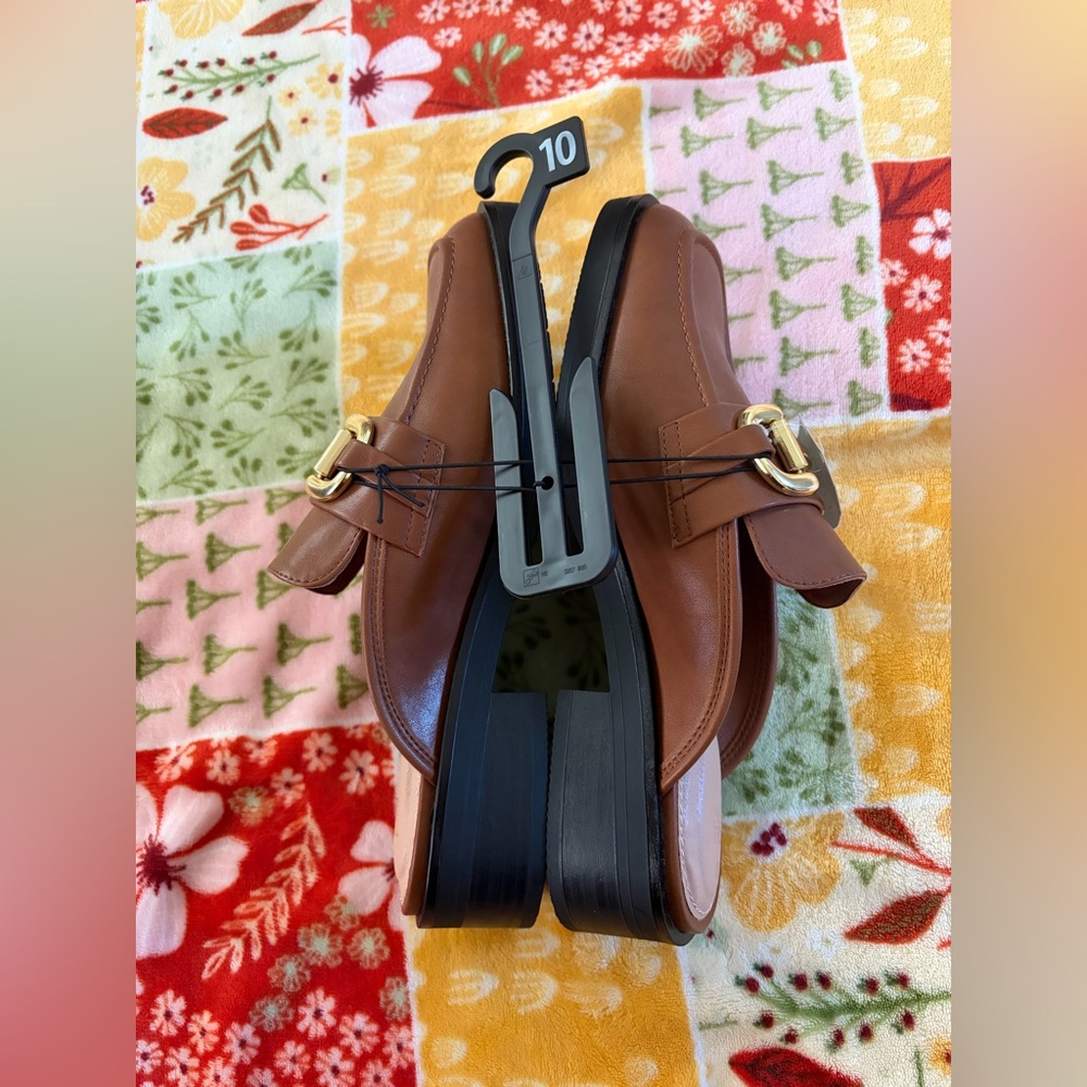 ❤️Time&Tru Women's Backless Loafer Size 10 NWT MemoryFoam 
 Brown&Gold Horsebit - Picture 2 of 9